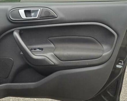 Черный Форд Фиеста, объемом двигателя 1.6 л и пробегом 168 тыс. км за 5900 $, фото 27 на Automoto.ua