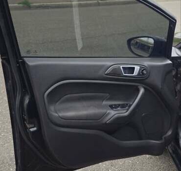 Черный Форд Фиеста, объемом двигателя 1.6 л и пробегом 168 тыс. км за 5900 $, фото 17 на Automoto.ua