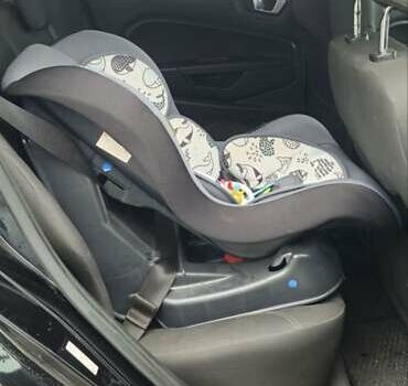 Черный Форд Фиеста, объемом двигателя 1.6 л и пробегом 168 тыс. км за 5900 $, фото 28 на Automoto.ua