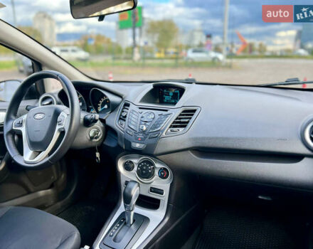 Форд Фиеста 2016 в Киеве на Automoto.ua Черный Форд Фиеста, объемом двигателя 1.6 л и пробегом 117 тыс. км за 8300 $, фото 18 на Automoto.ua