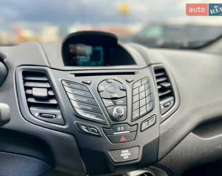 Форд Фиеста 2016 в Киеве на Automoto.ua Черный Форд Фиеста, объемом двигателя 1.6 л и пробегом 117 тыс. км за 8300 $, фото 20 на Automoto.ua