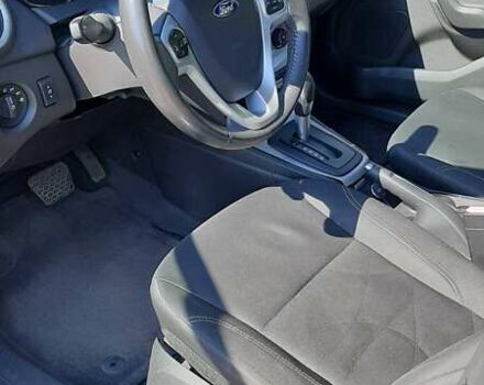 Чорний Форд Фієста, об'ємом двигуна 1.6 л та пробігом 97 тис. км за 8400 $, фото 6 на Automoto.ua