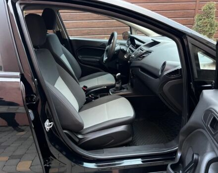 Черный Форд Фиеста, объемом двигателя 1.6 л и пробегом 123 тыс. км за 6300 $, фото 2 на Automoto.ua