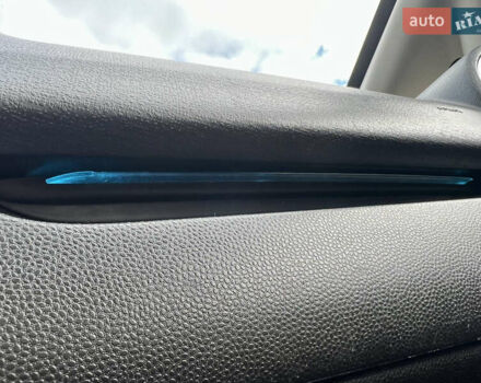 Форд Фиеста 2016 в Киеве на Automoto.ua Черный Форд Фиеста, объемом двигателя 1.6 л и пробегом 117 тыс. км за 8300 $, фото 27 на Automoto.ua