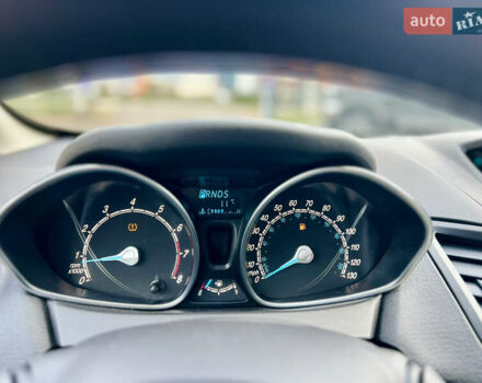 Форд Фиеста 2016 в Киеве на Automoto.ua Черный Форд Фиеста, объемом двигателя 1.6 л и пробегом 117 тыс. км за 8300 $, фото 25 на Automoto.ua