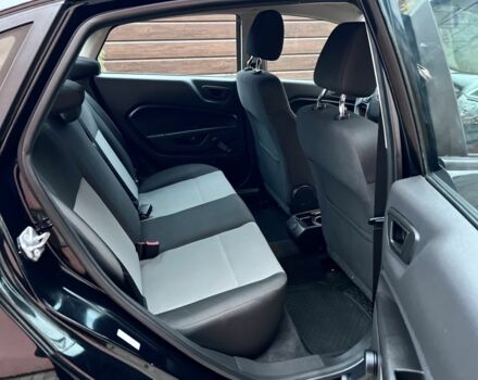 Черный Форд Фиеста, объемом двигателя 1.6 л и пробегом 123 тыс. км за 6300 $, фото 4 на Automoto.ua