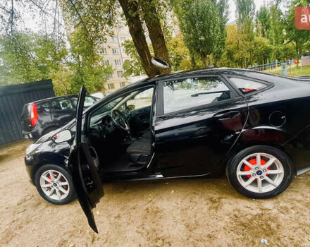 Чорний Форд Фієста, об'ємом двигуна 1.6 л та пробігом 140 тис. км за 8000 $, фото 3 на Automoto.ua