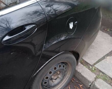 Черный Форд Фиеста, объемом двигателя 1.6 л и пробегом 178 тыс. км за 8500 $, фото 6 на Automoto.ua