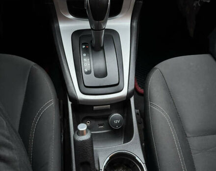 Чорний Форд Фієста, об'ємом двигуна 1.6 л та пробігом 159 тис. км за 6100 $, фото 16 на Automoto.ua