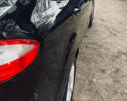 Чорний Форд Фієста, об'ємом двигуна 1.6 л та пробігом 140 тис. км за 8000 $, фото 6 на Automoto.ua