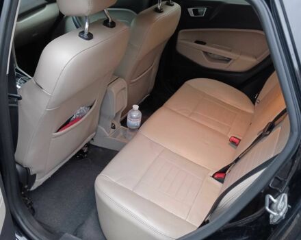 Черный Форд Фиеста, объемом двигателя 1.6 л и пробегом 178 тыс. км за 8500 $, фото 8 на Automoto.ua