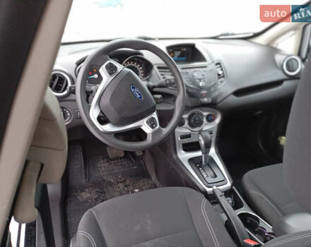 Черный Форд Фиеста, объемом двигателя 1.6 л и пробегом 80 тыс. км за 8000 $, фото 7 на Automoto.ua