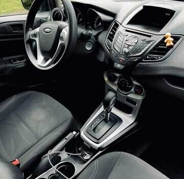 Черный Форд Фиеста, объемом двигателя 1.6 л и пробегом 115 тыс. км за 8700 $, фото 24 на Automoto.ua