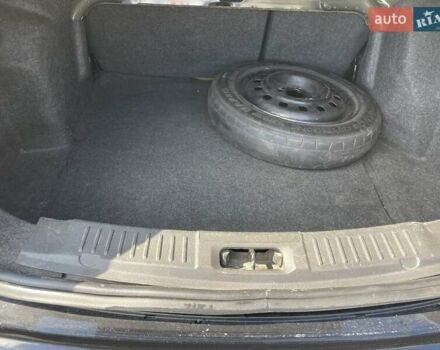 Черный Форд Фиеста, объемом двигателя 1.6 л и пробегом 97 тыс. км за 6777 $, фото 8 на Automoto.ua