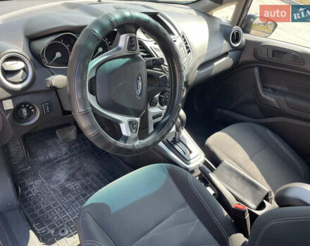 Черный Форд Фиеста, объемом двигателя 1.6 л и пробегом 98 тыс. км за 6777 $, фото 16 на Automoto.ua