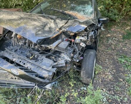 Черный Форд Фиеста, объемом двигателя 1.6 л и пробегом 145 тыс. км за 3000 $, фото 2 на Automoto.ua