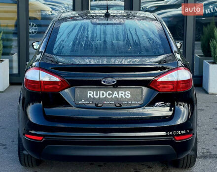 Черный Форд Фиеста, объемом двигателя 1.6 л и пробегом 63 тыс. км за 8399 $, фото 4 на Automoto.ua