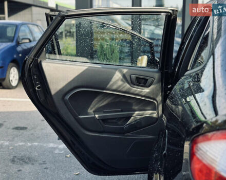 Черный Форд Фиеста, объемом двигателя 1.6 л и пробегом 63 тыс. км за 8399 $, фото 8 на Automoto.ua