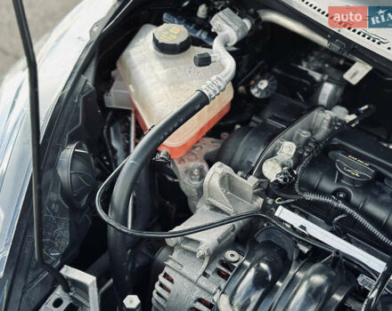 Черный Форд Фиеста, объемом двигателя 1.6 л и пробегом 63 тыс. км за 8399 $, фото 45 на Automoto.ua