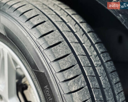 Черный Форд Фиеста, объемом двигателя 1.6 л и пробегом 63 тыс. км за 8399 $, фото 48 на Automoto.ua