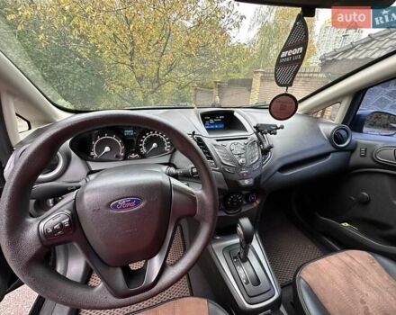 Черный Форд Фиеста, объемом двигателя 1.6 л и пробегом 77 тыс. км за 10500 $, фото 14 на Automoto.ua