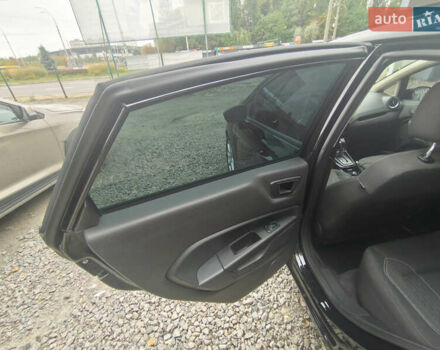 Черный Форд Фиеста, объемом двигателя 1.6 л и пробегом 84 тыс. км за 8100 $, фото 13 на Automoto.ua