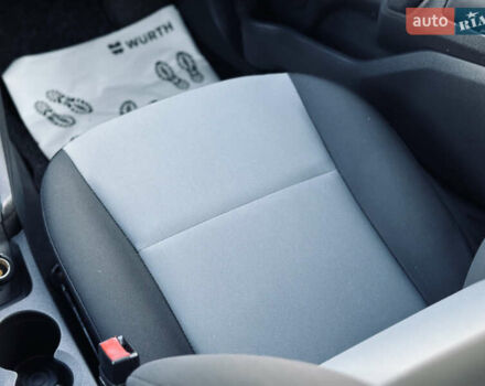 Черный Форд Фиеста, объемом двигателя 1.6 л и пробегом 63 тыс. км за 8399 $, фото 34 на Automoto.ua