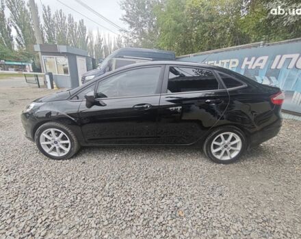 Чорний Форд Фієста, об'ємом двигуна 1.6 л та пробігом 84 тис. км за 8100 $, фото 4 на Automoto.ua