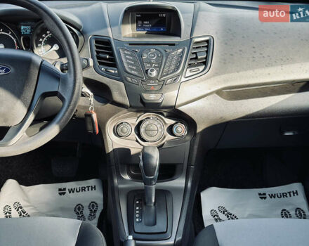 Черный Форд Фиеста, объемом двигателя 1.6 л и пробегом 63 тыс. км за 8399 $, фото 24 на Automoto.ua