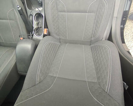 Черный Форд Фиеста, объемом двигателя 1.6 л и пробегом 84 тыс. км за 9500 $, фото 15 на Automoto.ua