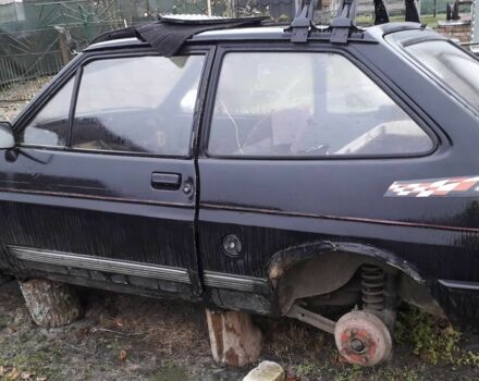 Черный Форд Фиеста, объемом двигателя 0 л и пробегом 300 тыс. км за 348 $, фото 1 на Automoto.ua