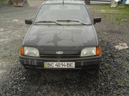 Форд Фиеста 1989 в Маневичах на Automoto.ua Черный Форд Фиеста, объемом двигателя 1.1 л и пробегом 250 тыс. км за 1000 $, фото 1 на Automoto.ua