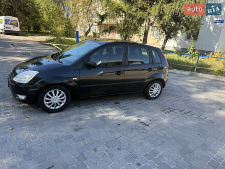 Чорний Форд Фієста, об'ємом двигуна 1.3 л та пробігом 242 тис. км за 3250 $, фото 1 на Automoto.ua