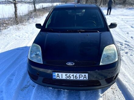 Черный Форд Фиеста, объемом двигателя 1.3 л и пробегом 195 тыс. км за 3450 $, фото 1 на Automoto.ua