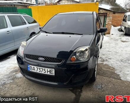 Черный Форд Фиеста, объемом двигателя 1.4 л и пробегом 211 тыс. км за 3900 $, фото 1 на Automoto.ua