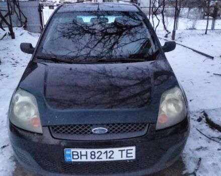 Черный Форд Фиеста, объемом двигателя 1.3 л и пробегом 140 тыс. км за 3500 $, фото 1 на Automoto.ua