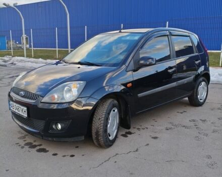 Чорний Форд Фієста, об'ємом двигуна 1.6 л та пробігом 207 тис. км за 5600 $, фото 1 на Automoto.ua