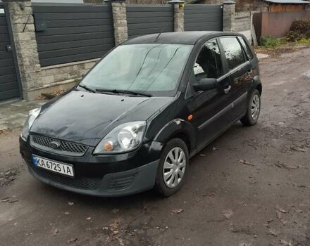 Черный Форд Фиеста, объемом двигателя 1.4 л и пробегом 238 тыс. км за 2100 $, фото 1 на Automoto.ua