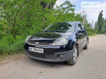Форд Фієста 2007 у Кривому Розі на Automoto.ua Чорний Форд Фієста, об'ємом двигуна 1.4 л та пробігом 231 тис. км за 4300 $, фото 1 на Automoto.ua