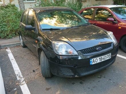 Форд Фієста 2007 у Ужгороді на Automoto.ua Чорний Форд Фієста, об'ємом двигуна 1.2 л та пробігом 250 тис. км за 2650 $, фото 1 на Automoto.ua
