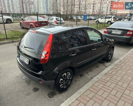 Черный Форд Фиеста, объемом двигателя 1.4 л и пробегом 145 тыс. км за 4000 $, фото 1 на Automoto.ua
