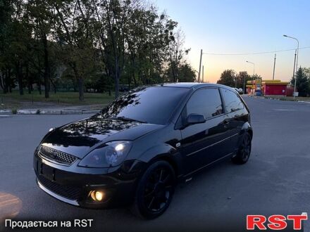 Черный Форд Фиеста, объемом двигателя 2 л и пробегом 188 тыс. км за 5500 $, фото 1 на Automoto.ua