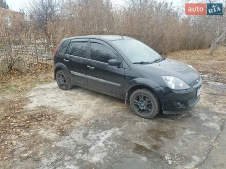 Форд Фієста 2007 у Полтаві на Automoto.ua Чорний Форд Фієста, об'ємом двигуна 1.3 л та пробігом 157 тис. км за 4000 $, фото 1 на Automoto.ua