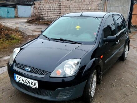 Форд Фиеста 2007 в Каменское - Днепродзержинск на Automoto.ua Черный Форд Фиеста, объемом двигателя 1.4 л и пробегом 197 тыс. км за 4400 $, фото 1 на Automoto.ua
