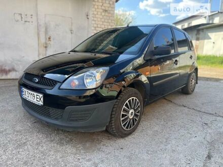 Форд Фієста 2007 у Хмельницькому на Automoto.ua Чорний Форд Фієста, об'ємом двигуна 1.4 л та пробігом 157 тис. км за 4400 $, фото 1 на Automoto.ua