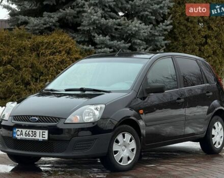 Черный Форд Фиеста, объемом двигателя 1.3 л и пробегом 198 тыс. км за 4450 $, фото 1 на Automoto.ua