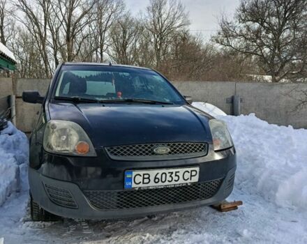 Черный Форд Фиеста, объемом двигателя 1.4 л и пробегом 210 тыс. км за 3500 $, фото 1 на Automoto.ua