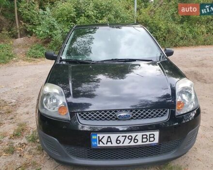 Черный Форд Фиеста, объемом двигателя 1.25 л и пробегом 160 тыс. км за 4200 $, фото 1 на Automoto.ua