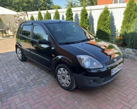 Чорний Форд Фієста, об'ємом двигуна 1.4 л та пробігом 185 тис. км за 4000 $, фото 1 на Automoto.ua