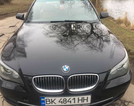 Черный Форд Фиеста, объемом двигателя 3 л и пробегом 215 тыс. км за 9200 $, фото 1 на Automoto.ua